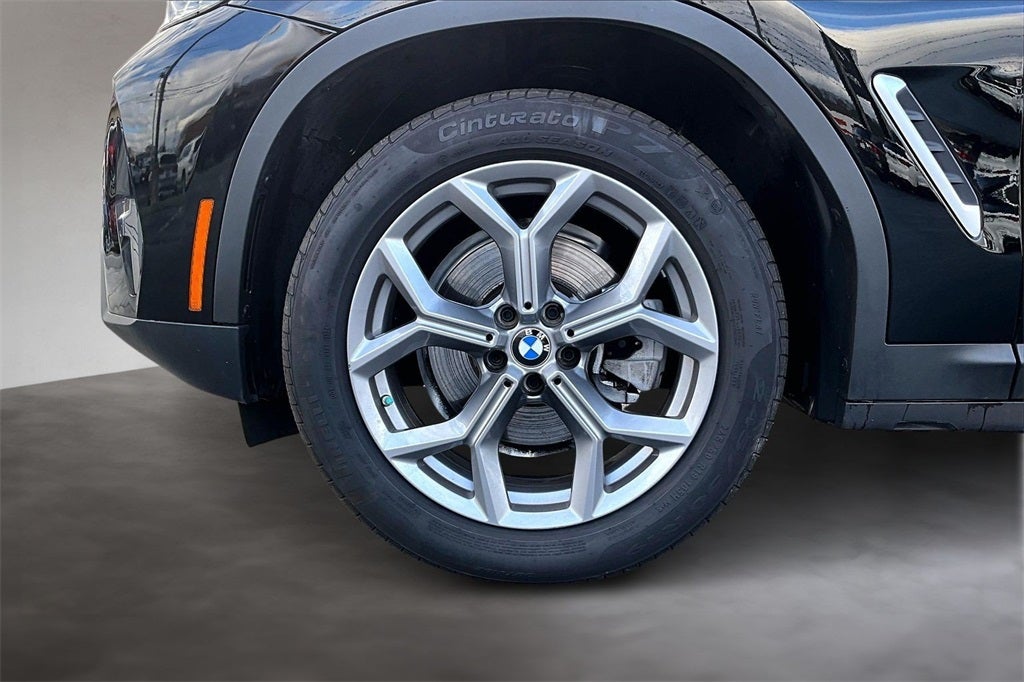 2023 BMW X4 xDrive30i