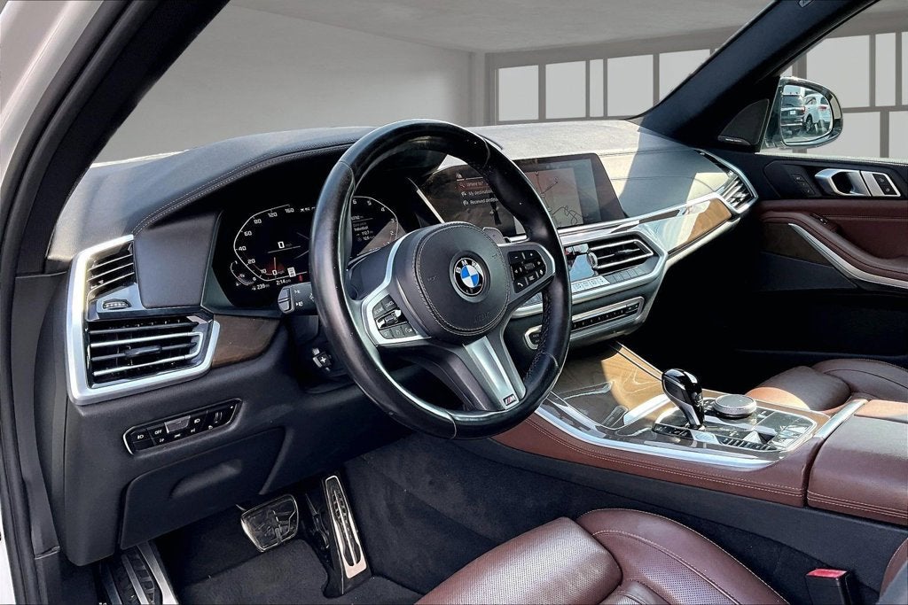 2021 BMW X5 M50i
