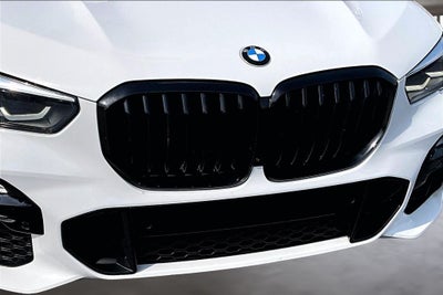 2021 BMW X5 M50i