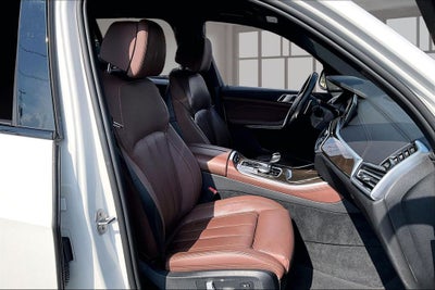 2021 BMW X5 M50i