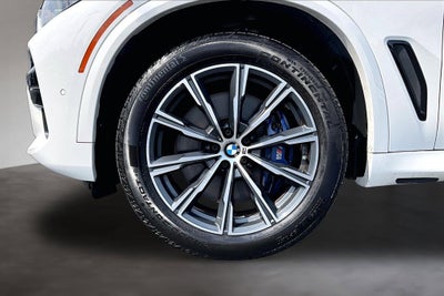 2021 BMW X5 M50i