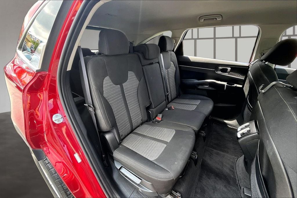 2021 Kia Sorento LX