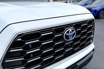 2024 Toyota Sequoia Platinum