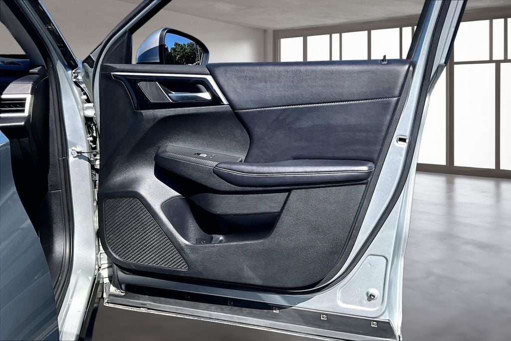 2024 Mitsubishi Outlander SE Black Edition w/Pano Roof