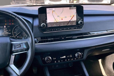 2024 Mitsubishi Outlander SE Black Edition w/Pano Roof
