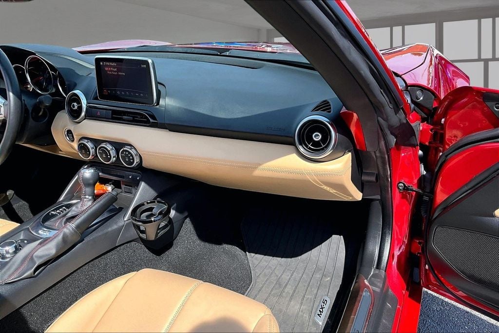 2017 Mazda Mazda Miata RF Grand Touring