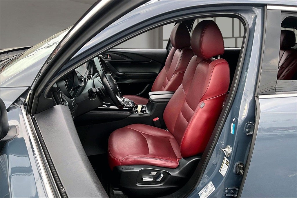 2023 Mazda Mazda CX-9 Carbon Edition