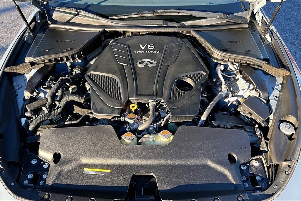 2021 INFINITI Q60 Red Sport 400