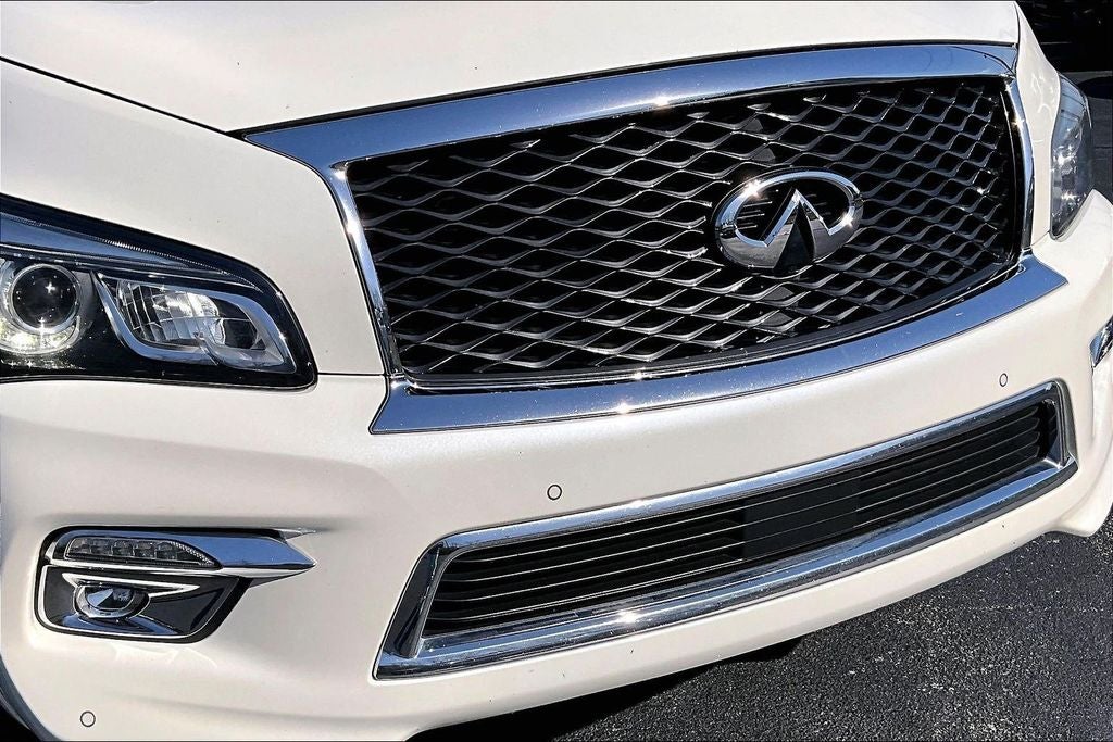 2017 INFINITI QX80 Base