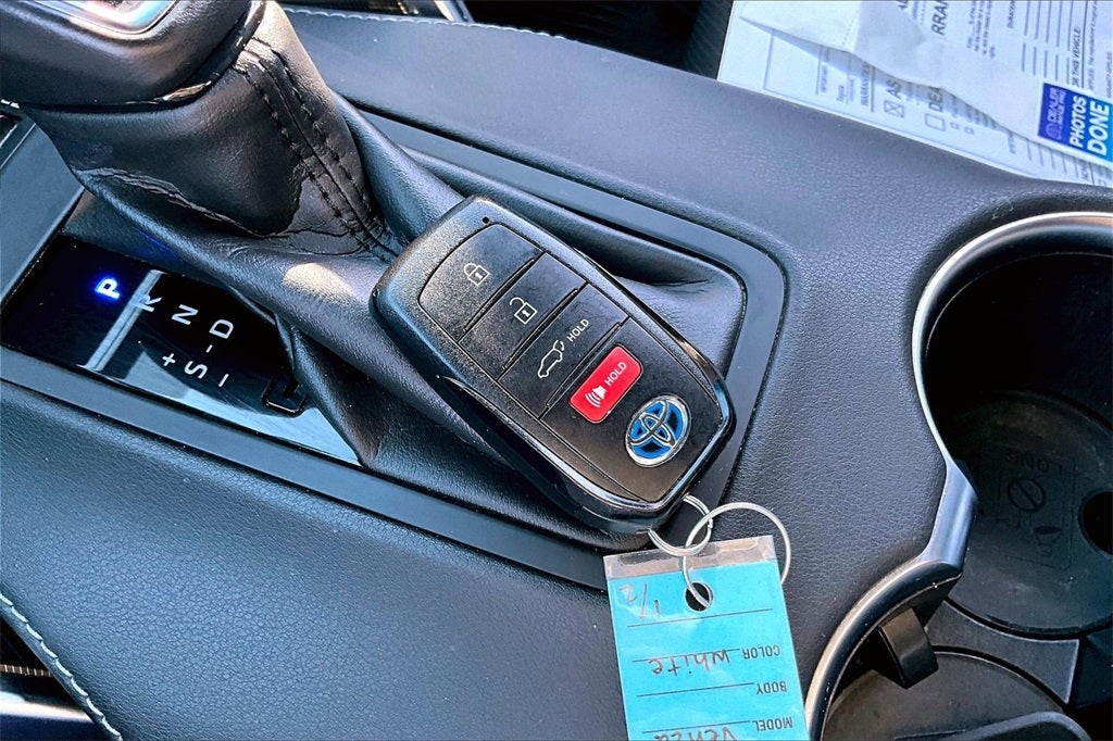 2021 Toyota Venza Base