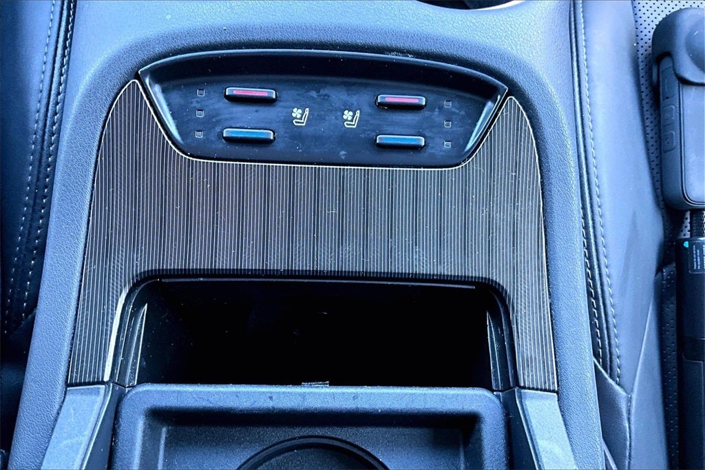 2021 Toyota Venza Base