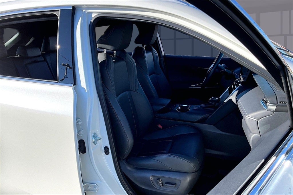 2021 Toyota Venza Base