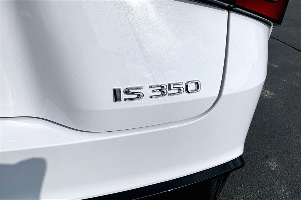 2025 Lexus IS 350 F SPORT Design