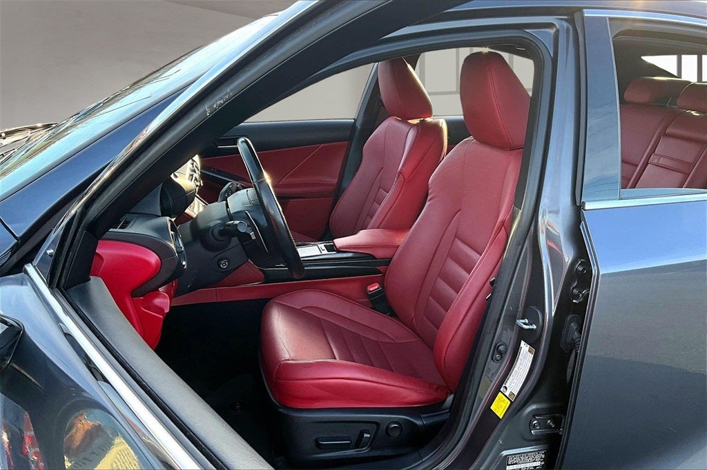 2023 Lexus IS 350 F SPORT