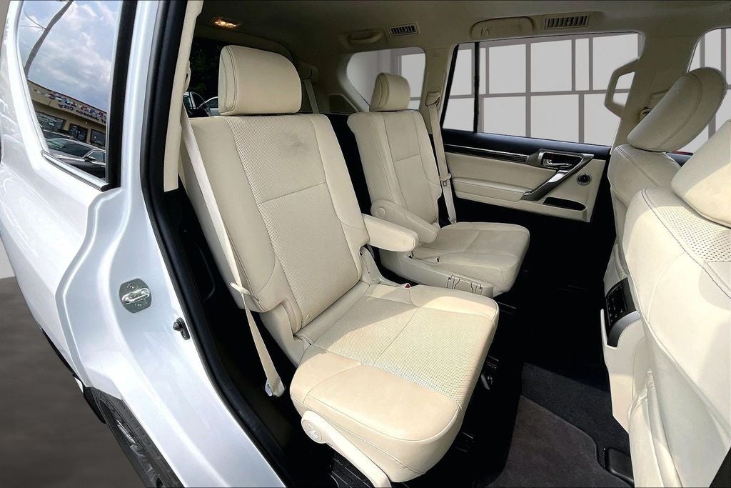 2023 Lexus GX 460