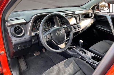 2016 Toyota RAV4 LE