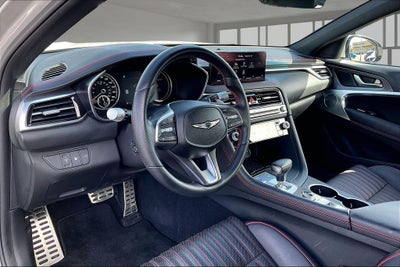 2024 Genesis G70 2.5T