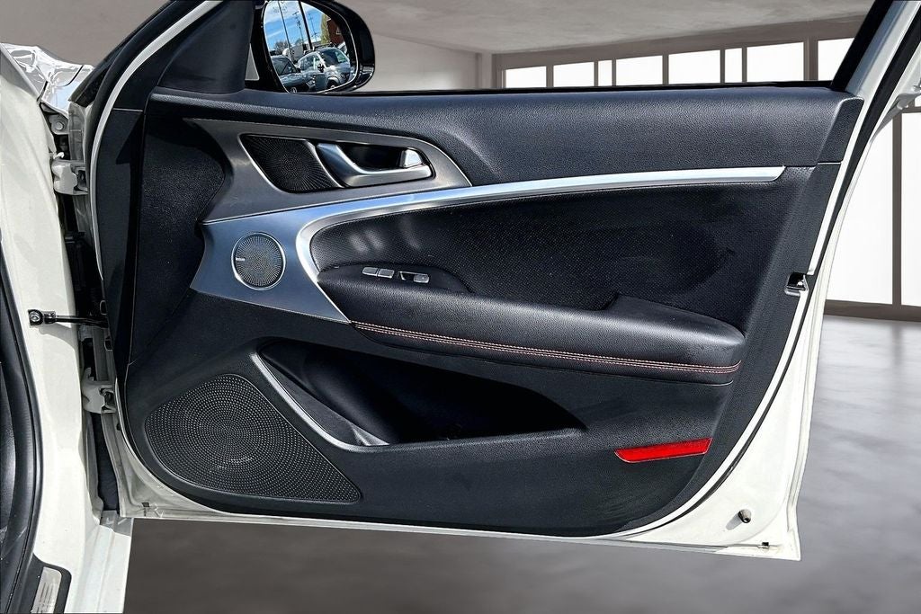 2024 Genesis G70 2.5T