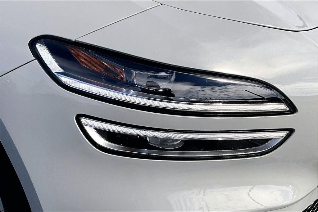 2024 Genesis G70 2.5T