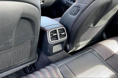 2024 Genesis G70 2.5T