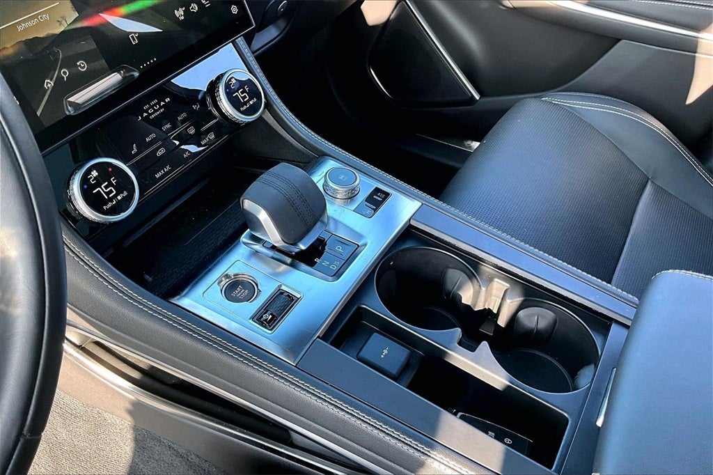 2025 Jaguar F-PACE P400 R-Dynamic S