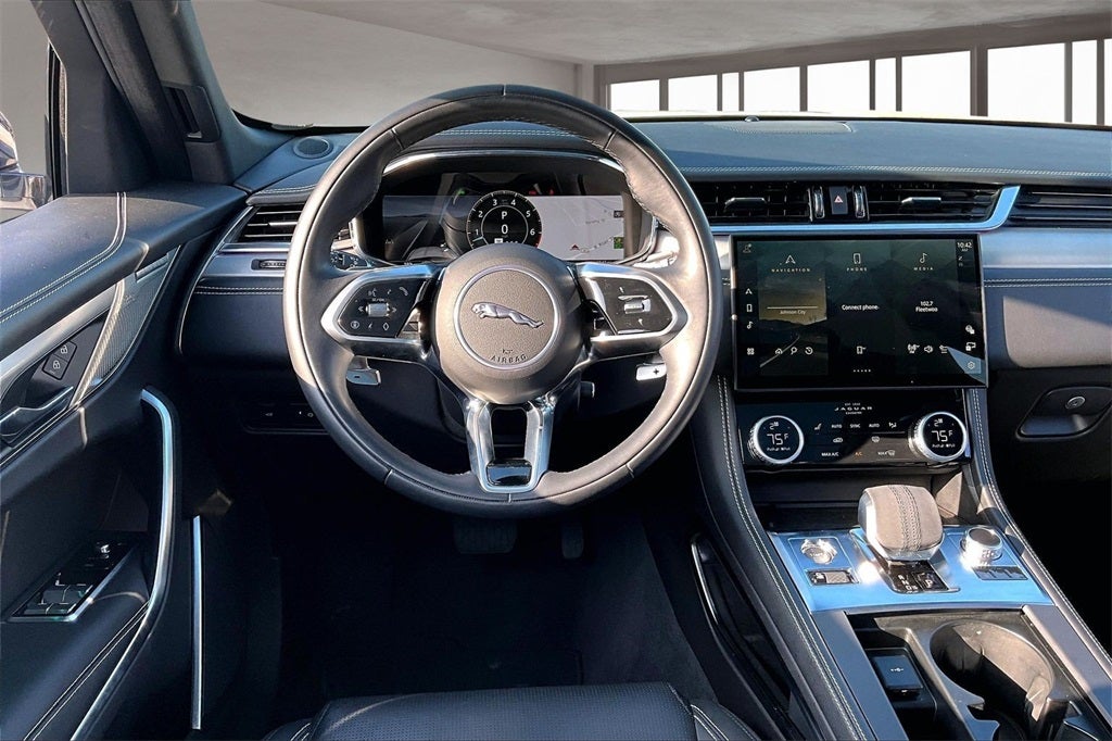 2025 Jaguar F-PACE P400 R-Dynamic S