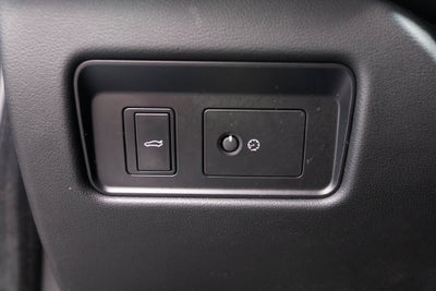 2023 Jaguar XF R-Dynamic SE