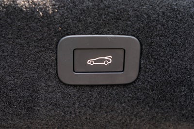 2023 Jaguar XF R-Dynamic SE