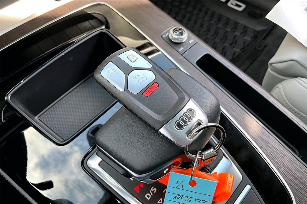 2025 Audi Q5 45 S line Premium Plus quattro