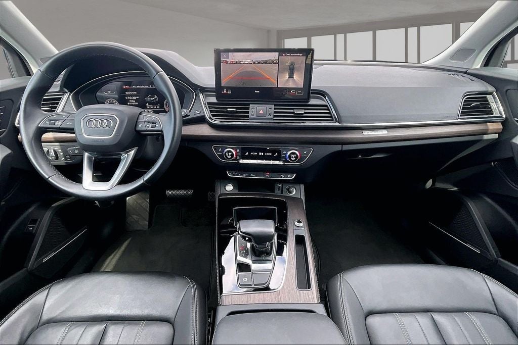 2023 Audi Q5 45 S line Premium quattro