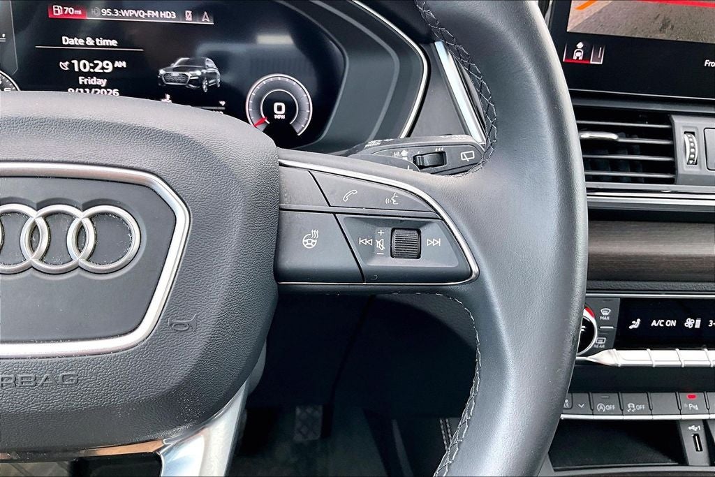 2023 Audi Q5 45 S line Premium quattro