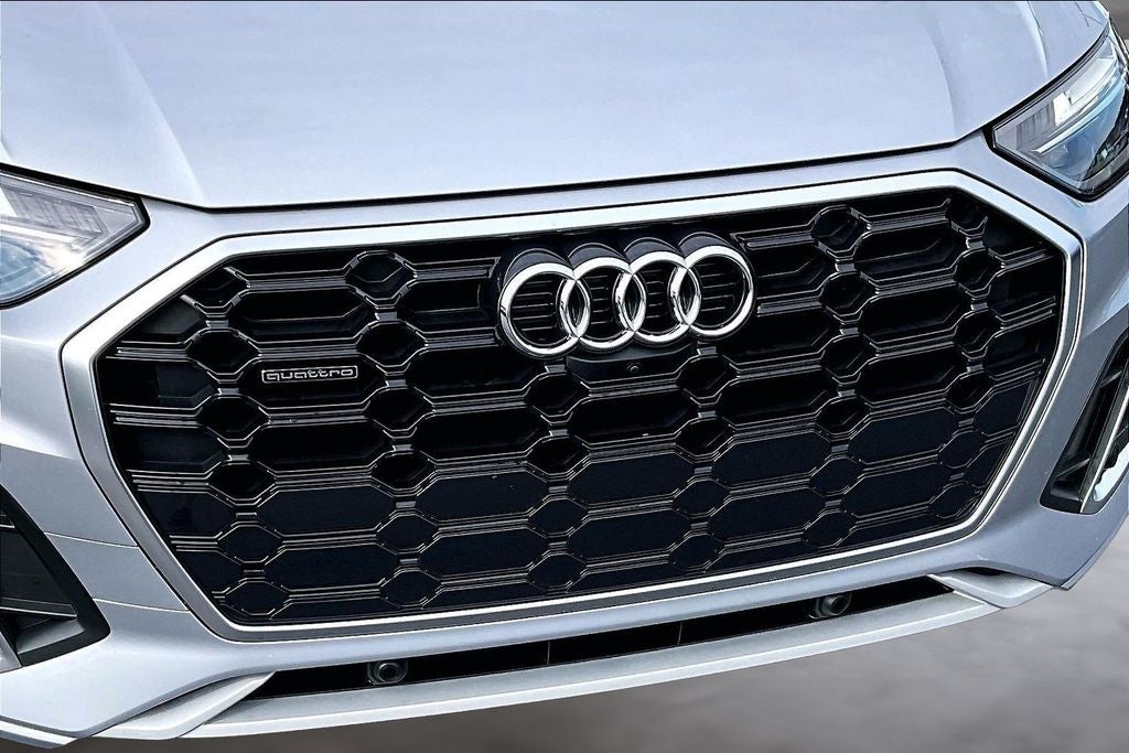2023 Audi Q5 45 S line Premium quattro