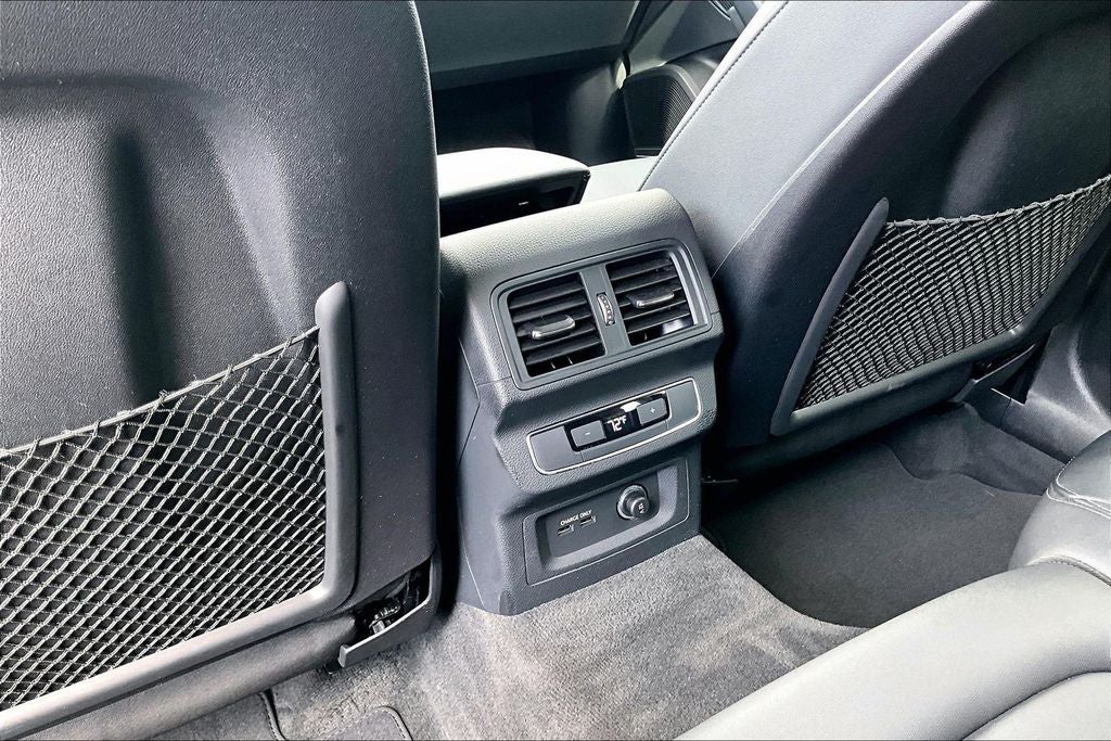 2023 Audi Q5 45 S line Premium quattro