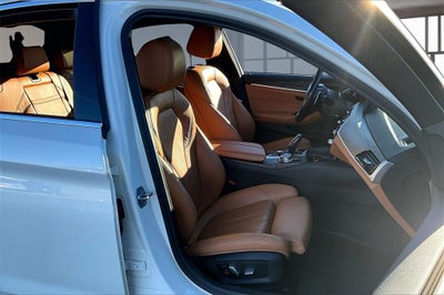 2021 BMW 5 Series 530i