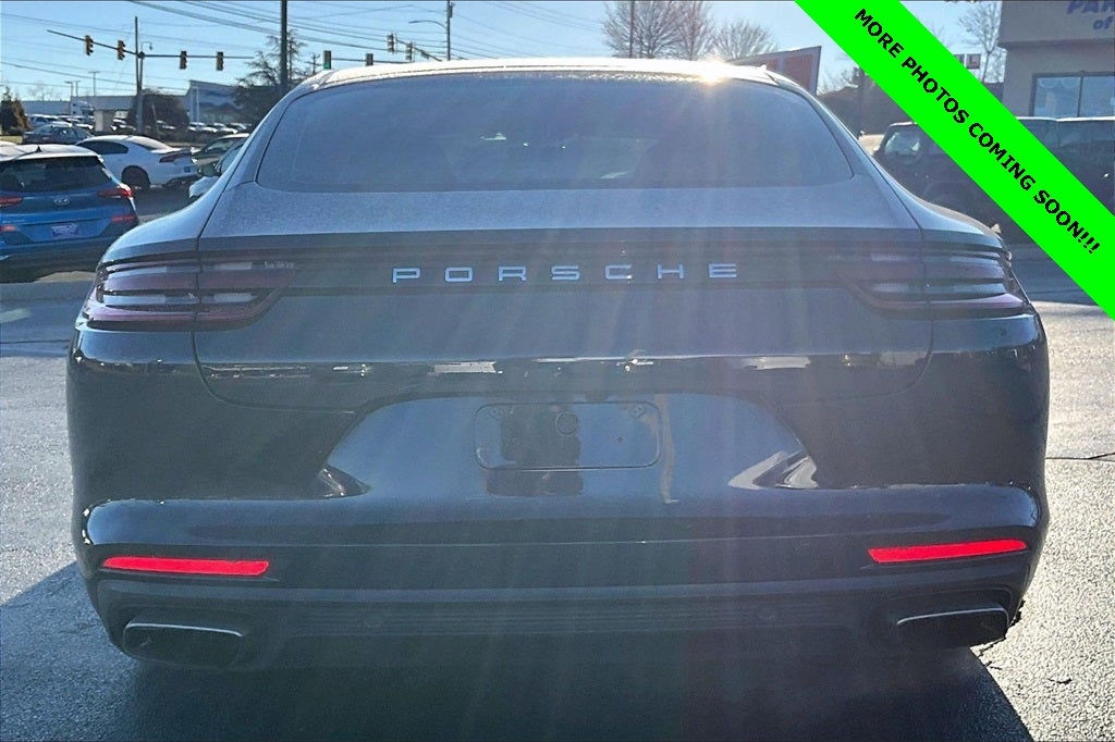 2019 Porsche Panamera Base