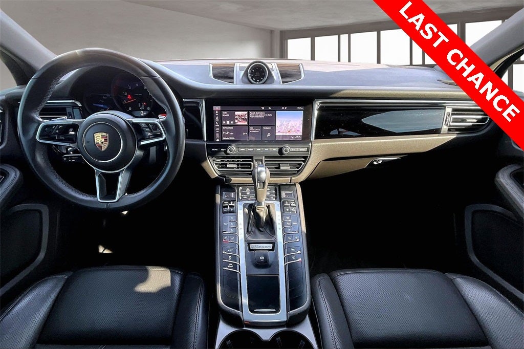 2021 Porsche Macan Base