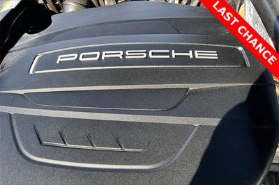 2021 Porsche Macan Base