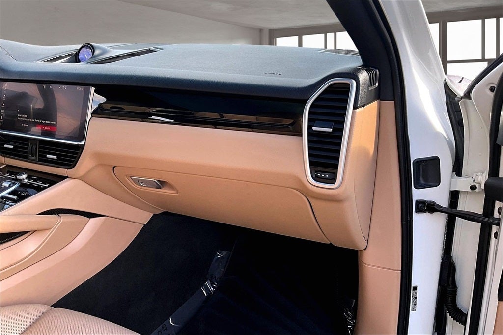 2021 Porsche Cayenne Coupe Base