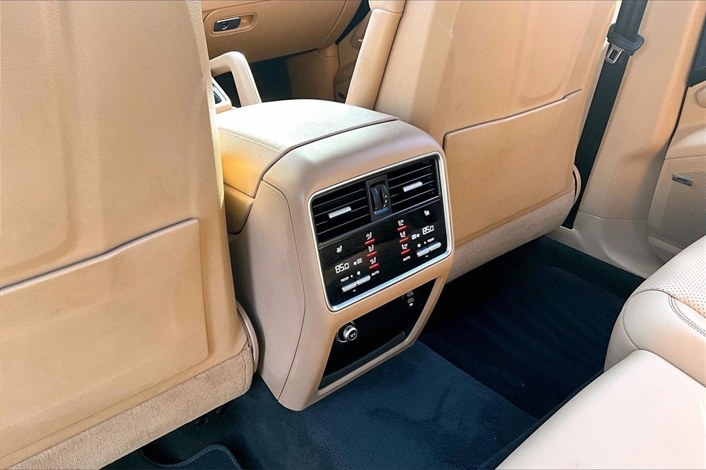 2021 Porsche Cayenne Coupe Base