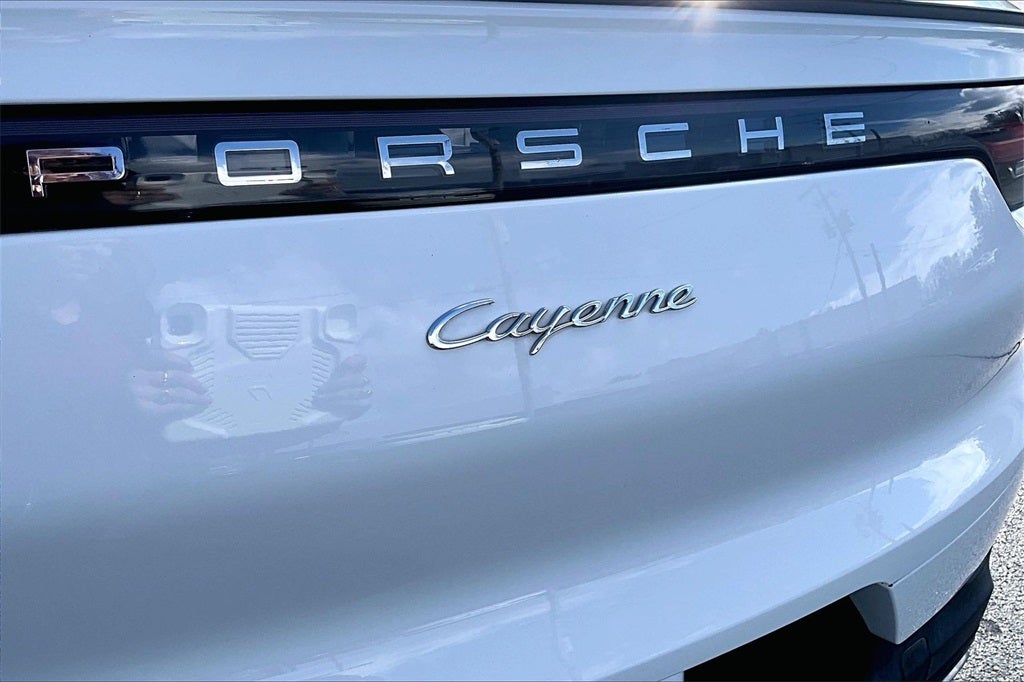 2021 Porsche Cayenne Coupe Base