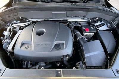 2020 Volvo XC90 T5 Momentum