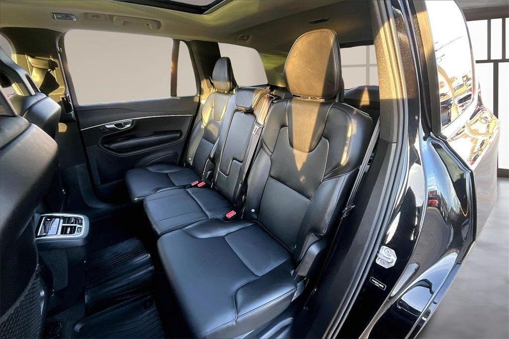 2020 Volvo XC90 T5 Momentum