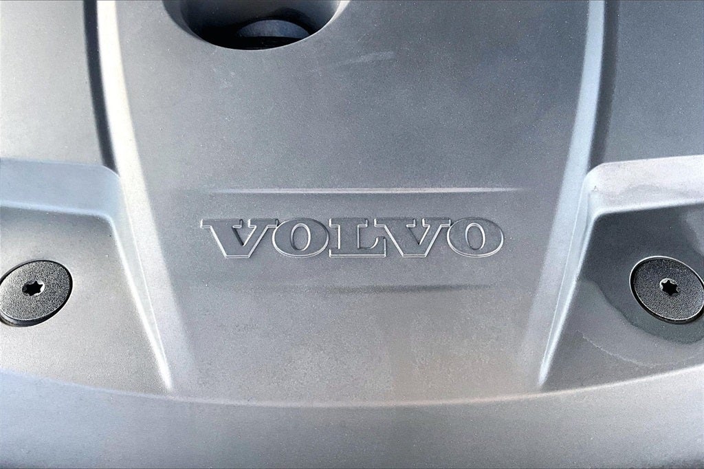 2020 Volvo XC90 T5 Momentum