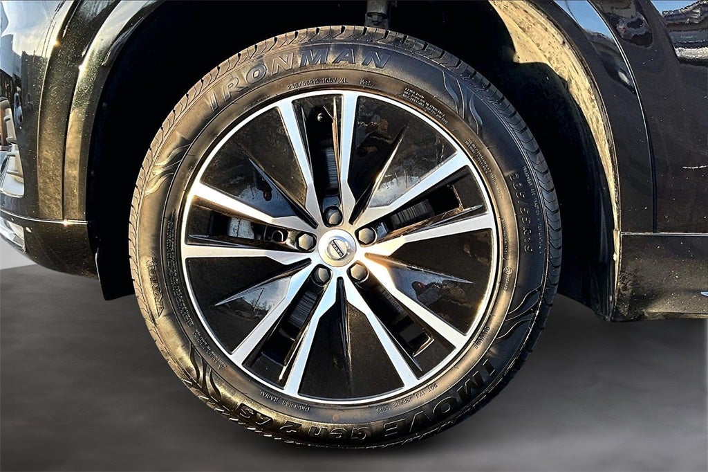 2020 Volvo XC90 T5 Momentum